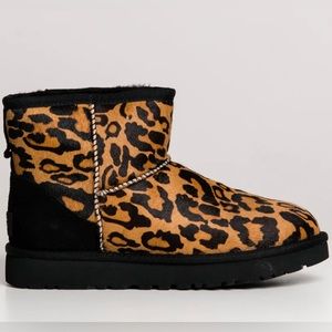 UGG - Mini Panther Print (Butterscotch) - size 10